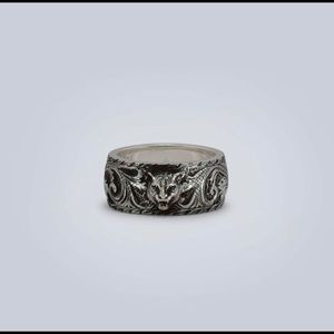 Gucci feline ring men / women